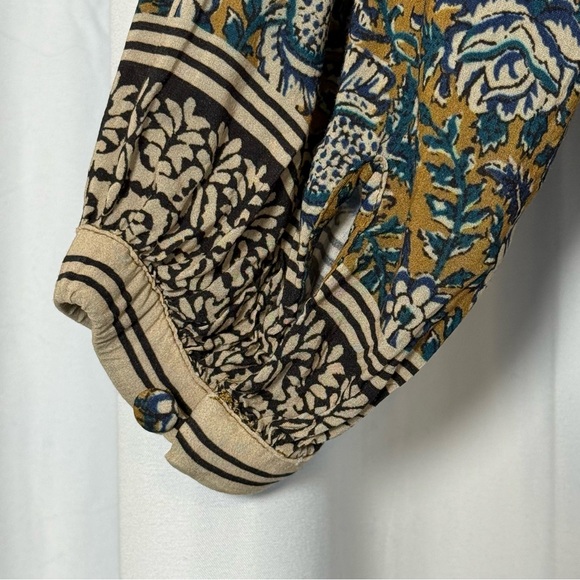 Faherty Floral Button Front Blouse Size Small Boho - Picture 12 of 13
